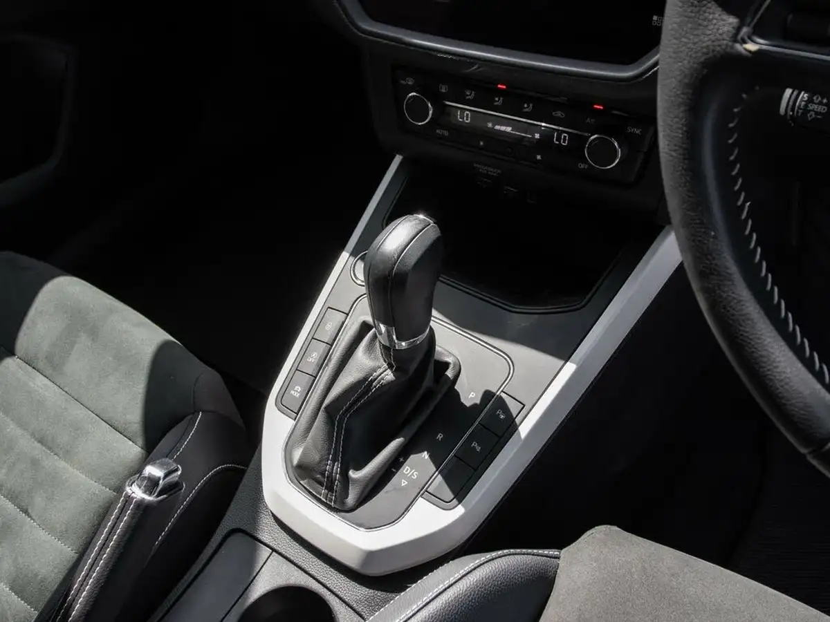 2019-seat-arona-10-tsi-xcellence-lux-ss-dsg-big-31