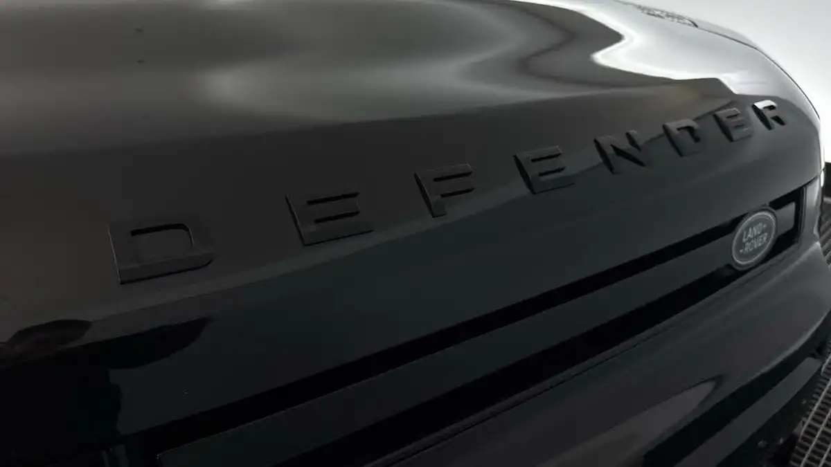 2022-land-rover-110-defender-20-p400e-x-dynamic-se-big-33