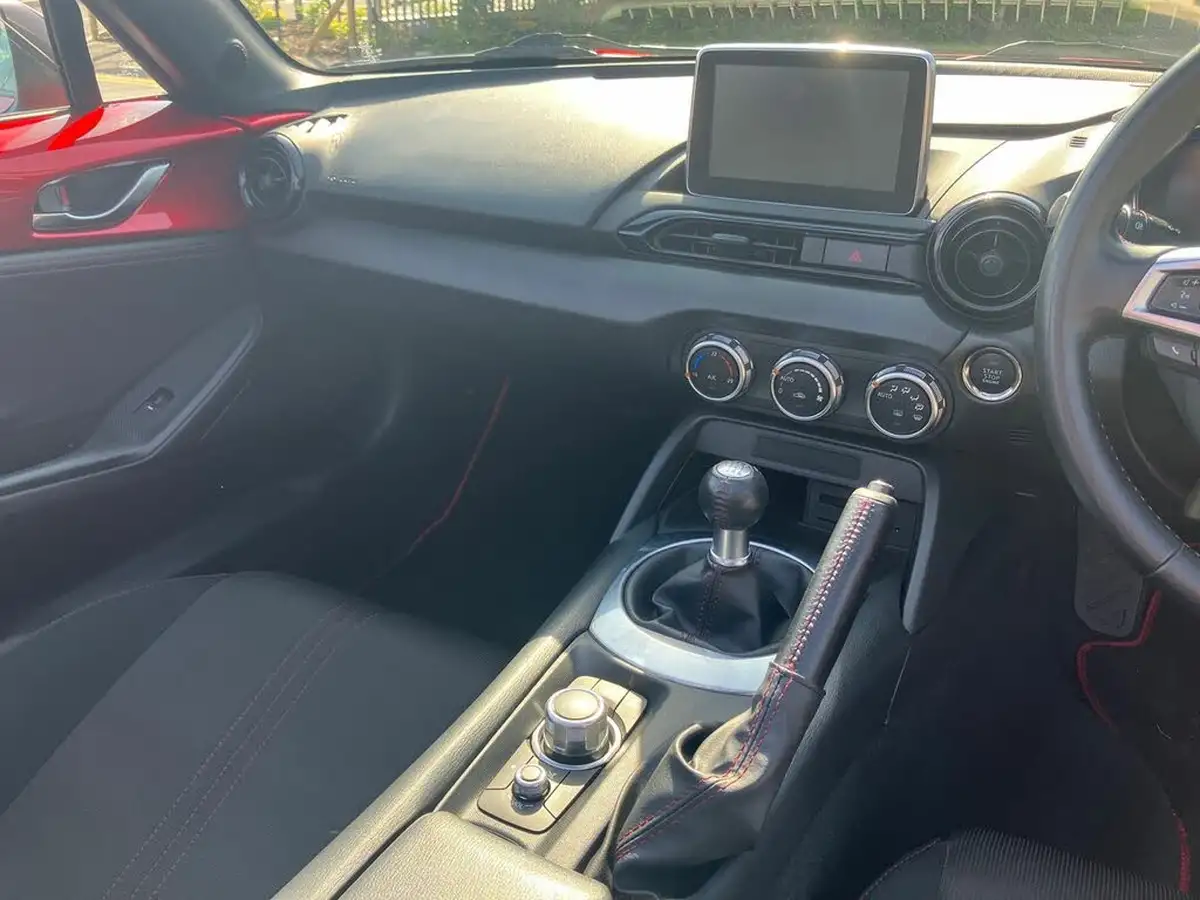 2017-mazda-mx-5-20-se-l-convertible-big-19