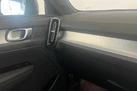 2021-volvo-xc40-20-b4-momentum-197bhp-awd-geartronic-small-28