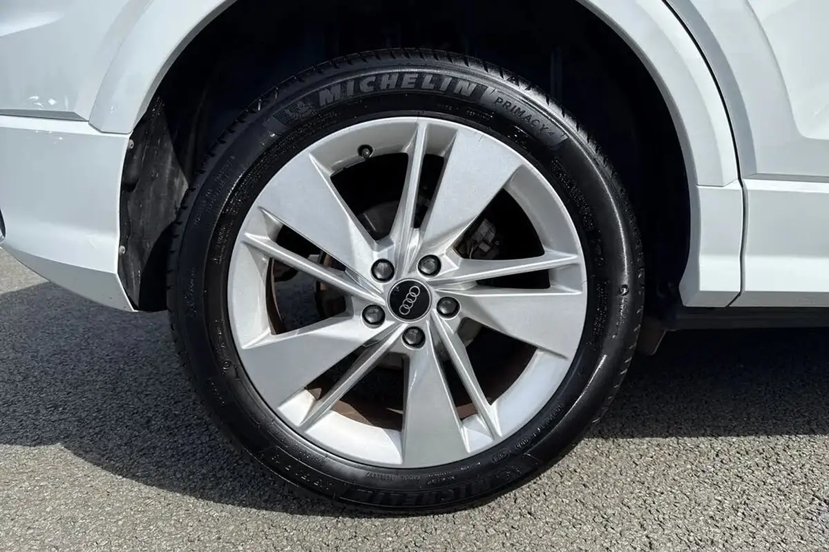 2024-audi-q2-15-35-tfsi-s-line-tronic-big-10