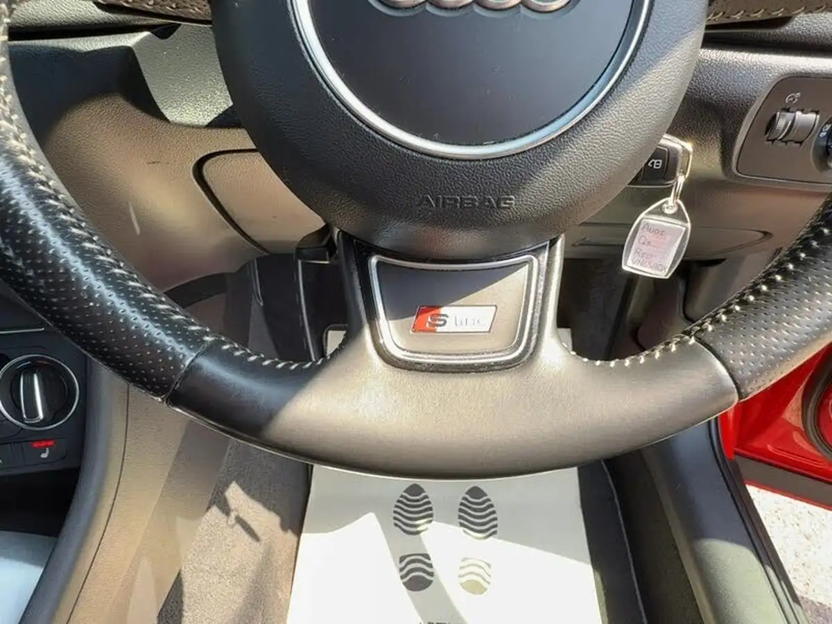 2015-audi-q3-14-s-line-cod-ss-tronic-big-13