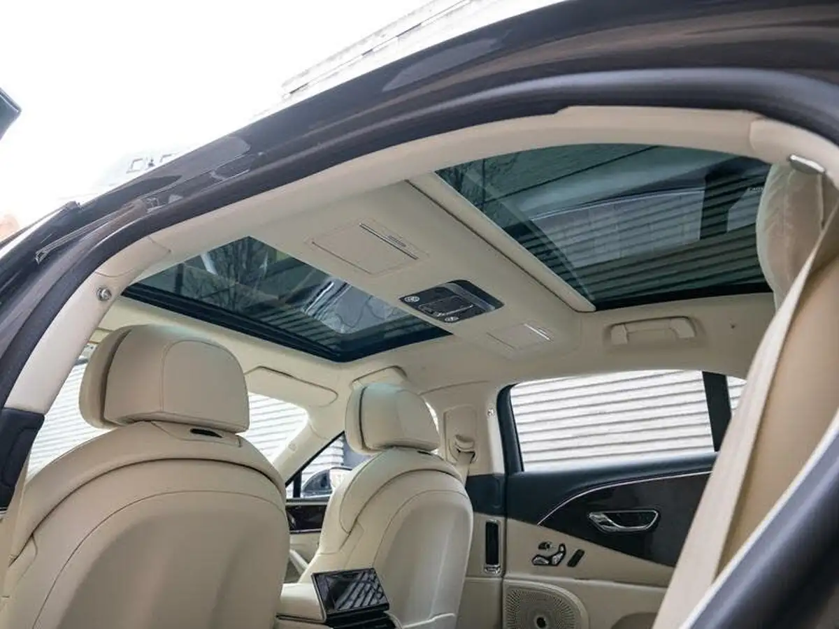 2024-bentley-flying-spur-big-32