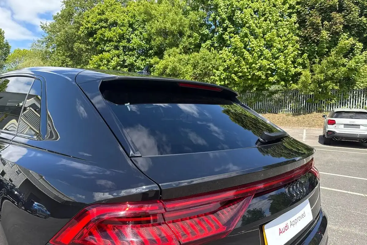 2022-audi-sq8-40-tfsi-black-edition-big-37