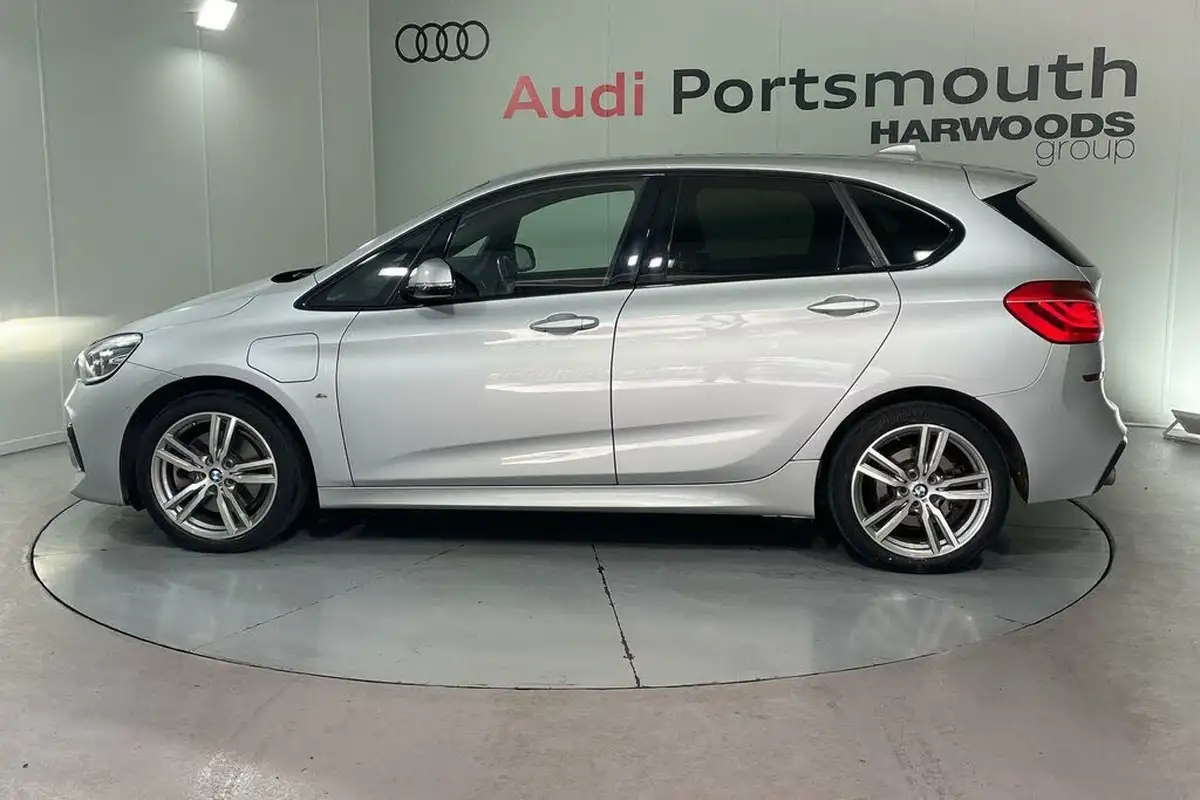 2021-bmw-2-series-15-225xe-phev-m-sport-big-9