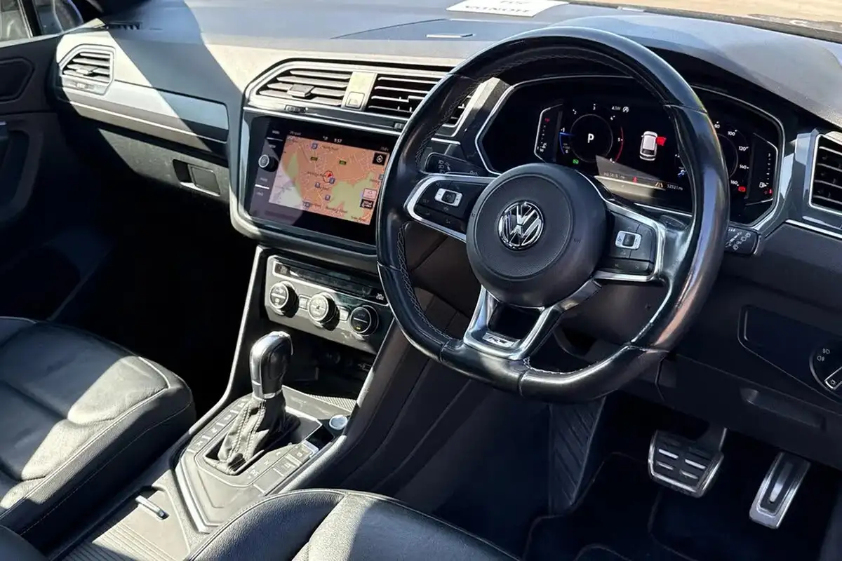 2019-volkswagen-tiguan-20tdi-r-line-tech-150ps-dsg-big-19