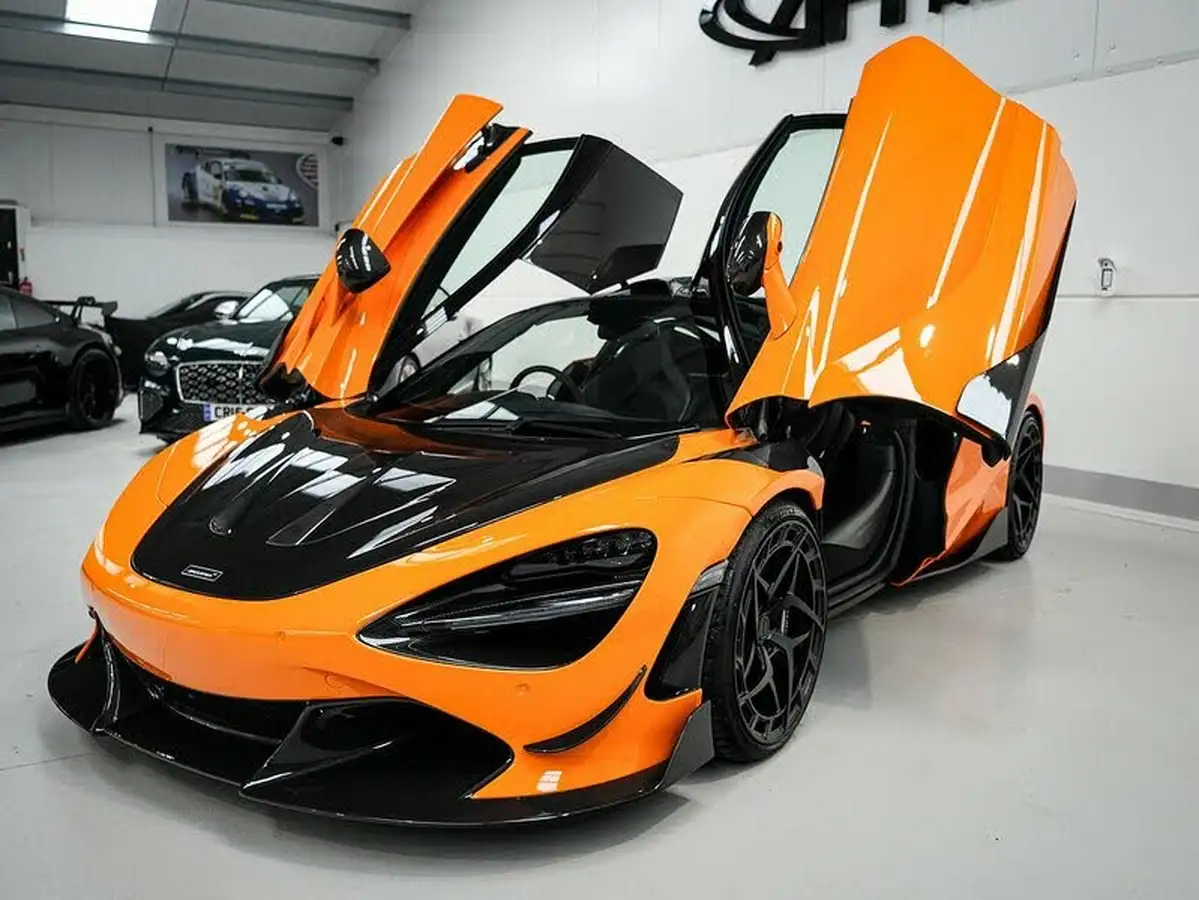 2018-mclaren-720s-40-luxury-big-9