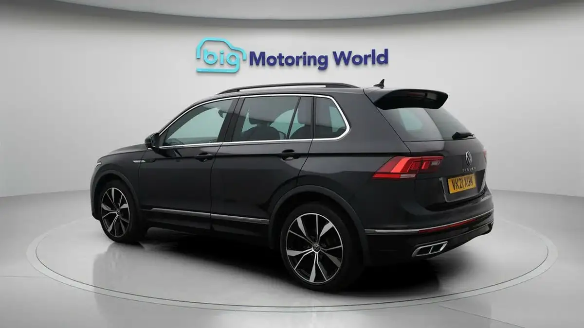 2021-volkswagen-tiguan-15-tsi-r-line-big-5