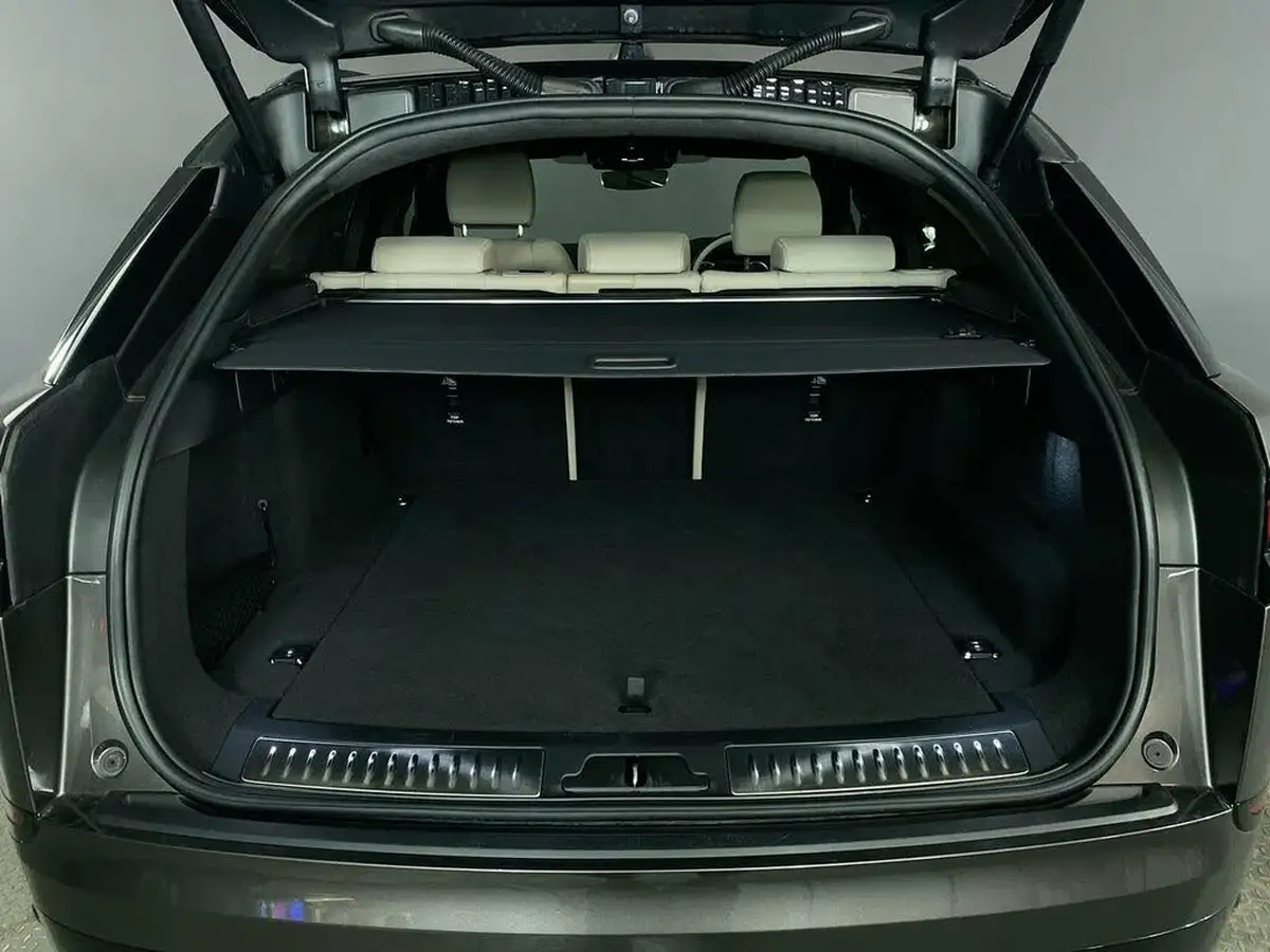 2023-land-rover-range-rover-velar-30-p400-hst-big-12