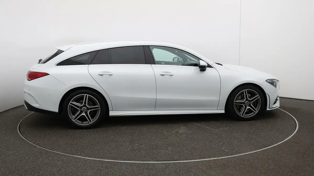 2022-mercedes-benz-cla-13-cla-200-amg-line-shooting-brake-5d-big-49