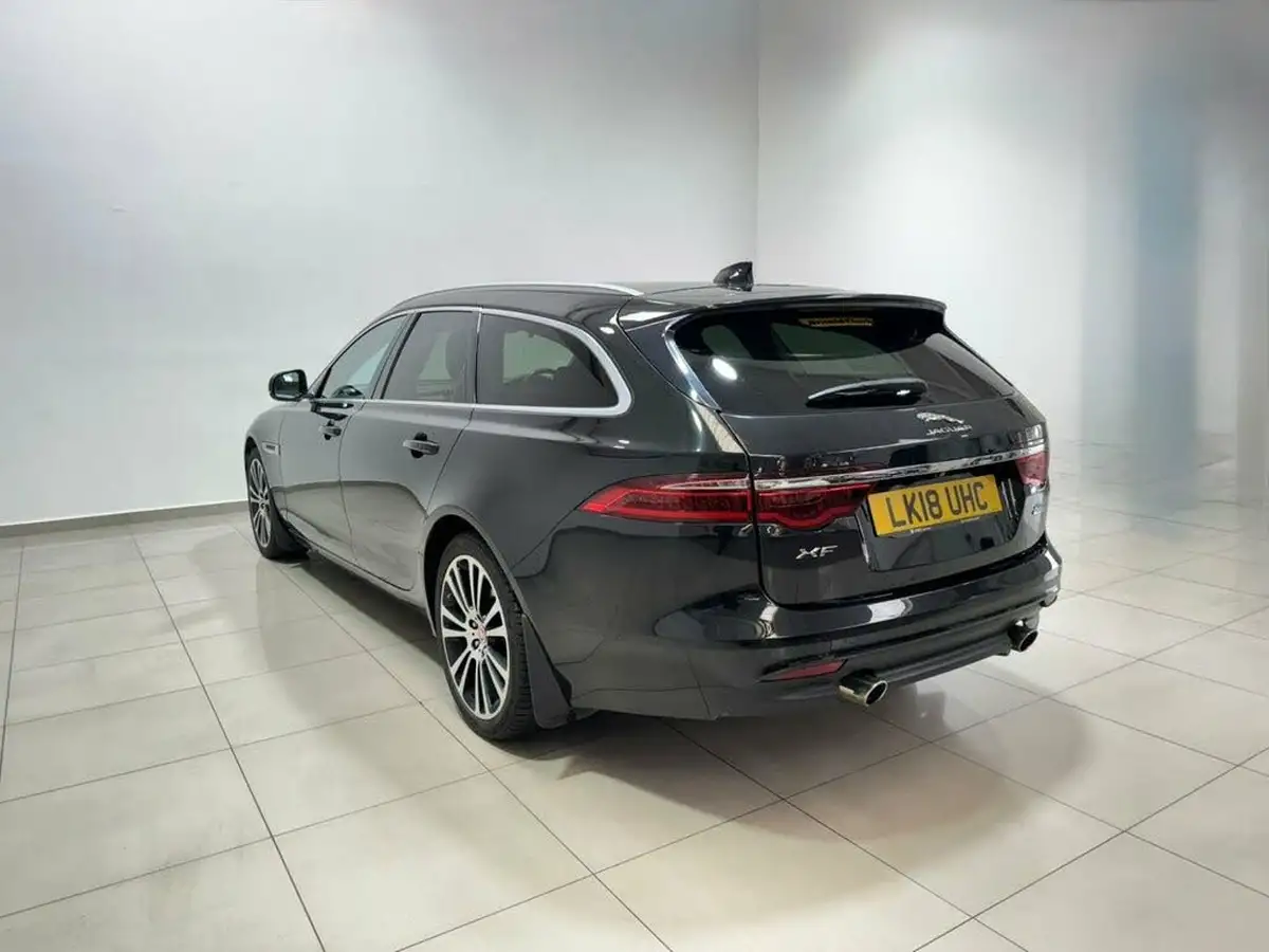 2018-jaguar-xf-20td-portfolio-240ps-awd-sportbrake-5d-1999cc-auto-big-9