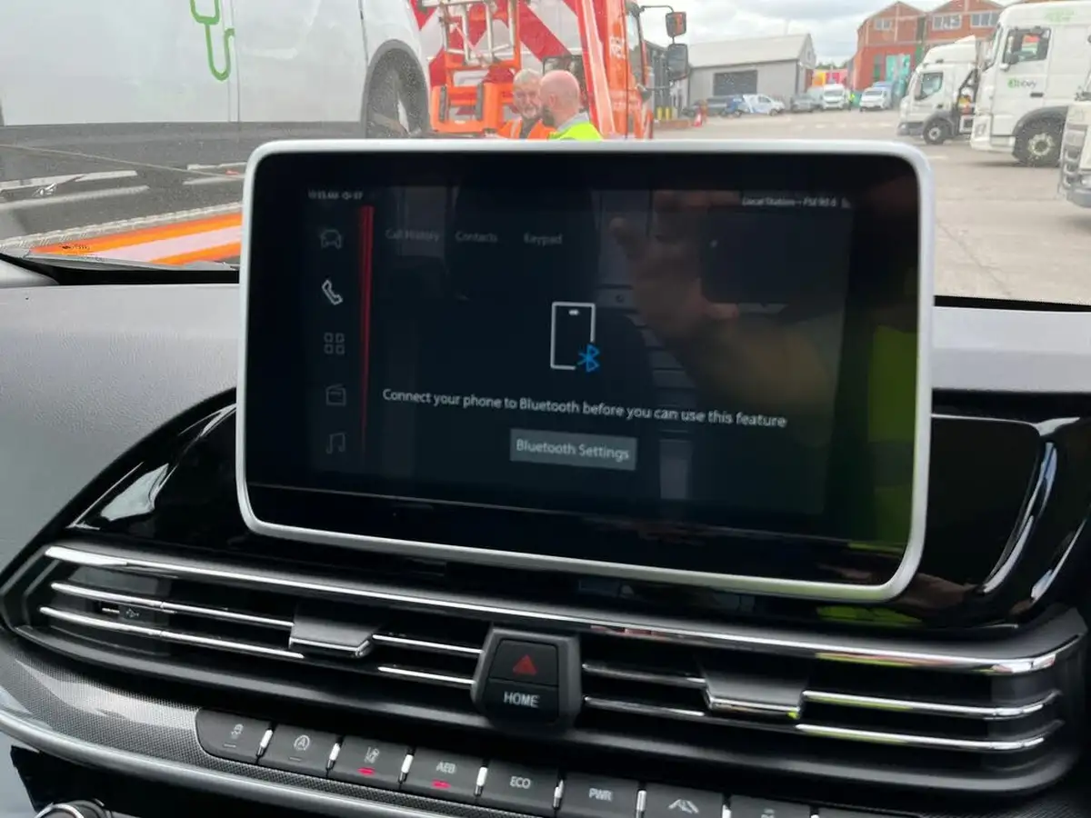 2024-maxus-deliver-9-20tdi-l3h2-lh-lux-big-7