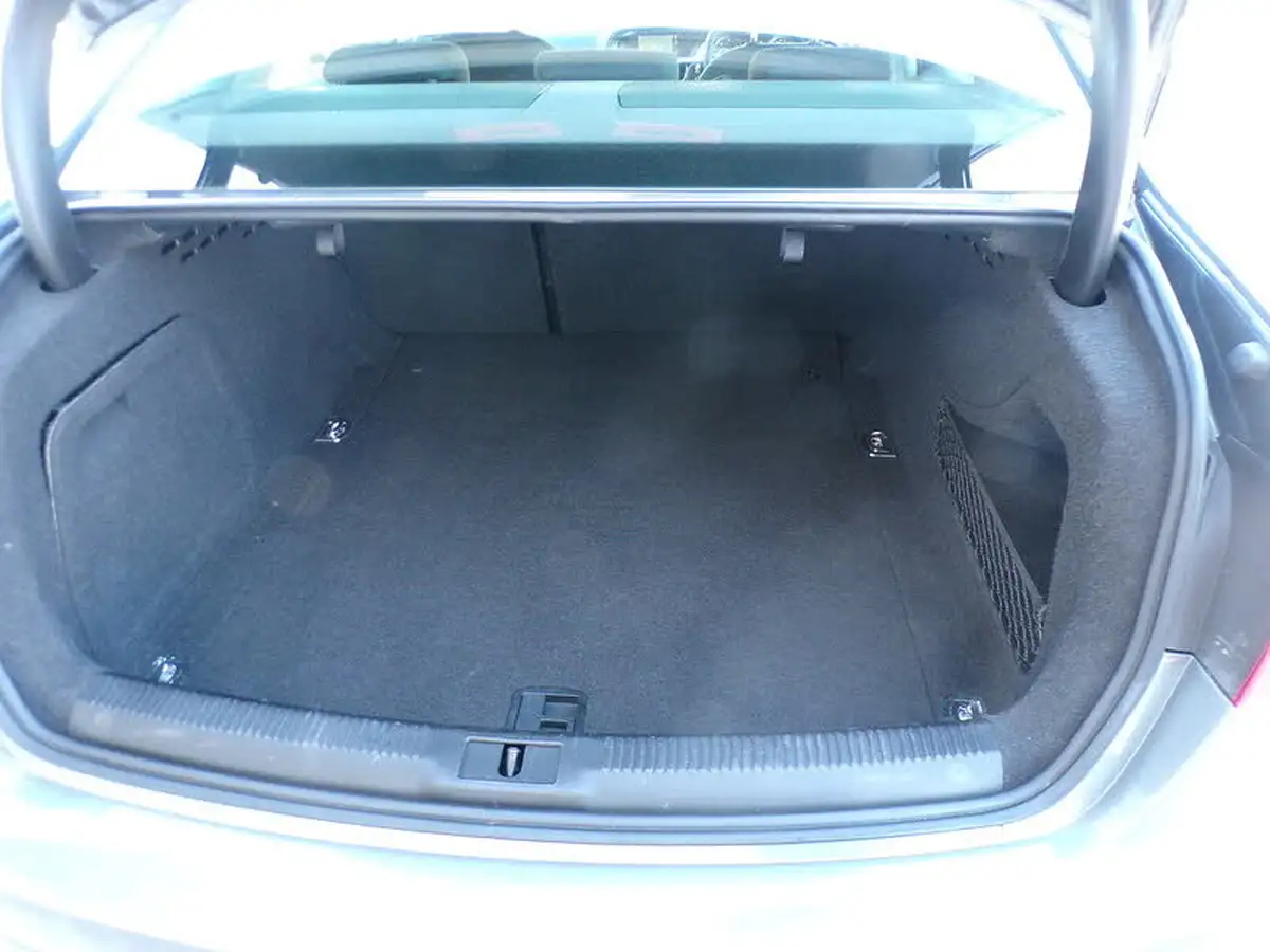 2012-audi-a4-20td-se-143ps-multitronic-big-17