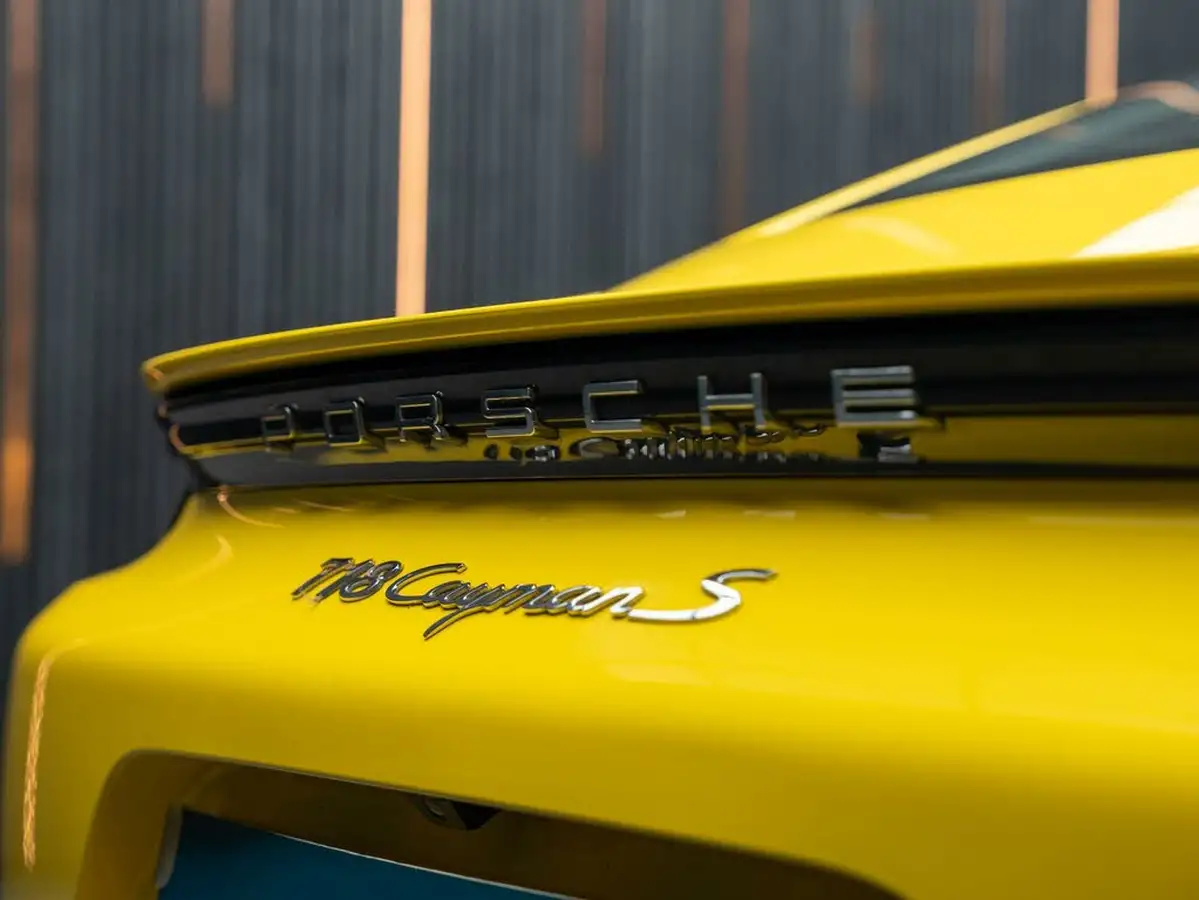 2020-porsche-cayman-718-25-cayman-s-pdk-big-24
