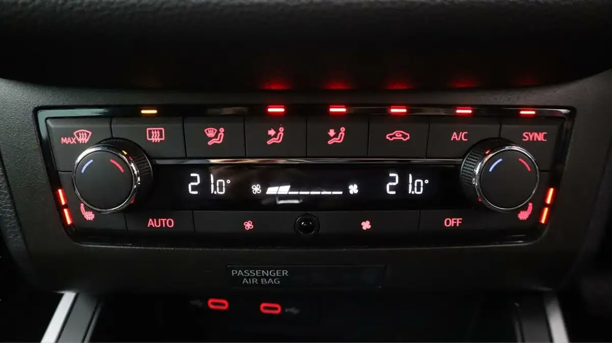 2021-seat-arona-10-tsi-fr-red-edition-dsg-big-11