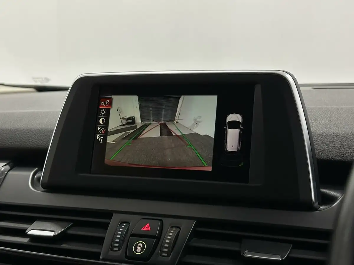 2015-bmw-2-series-20td-218d-se-150bhp-gran-tourer-5d-auto-big-22