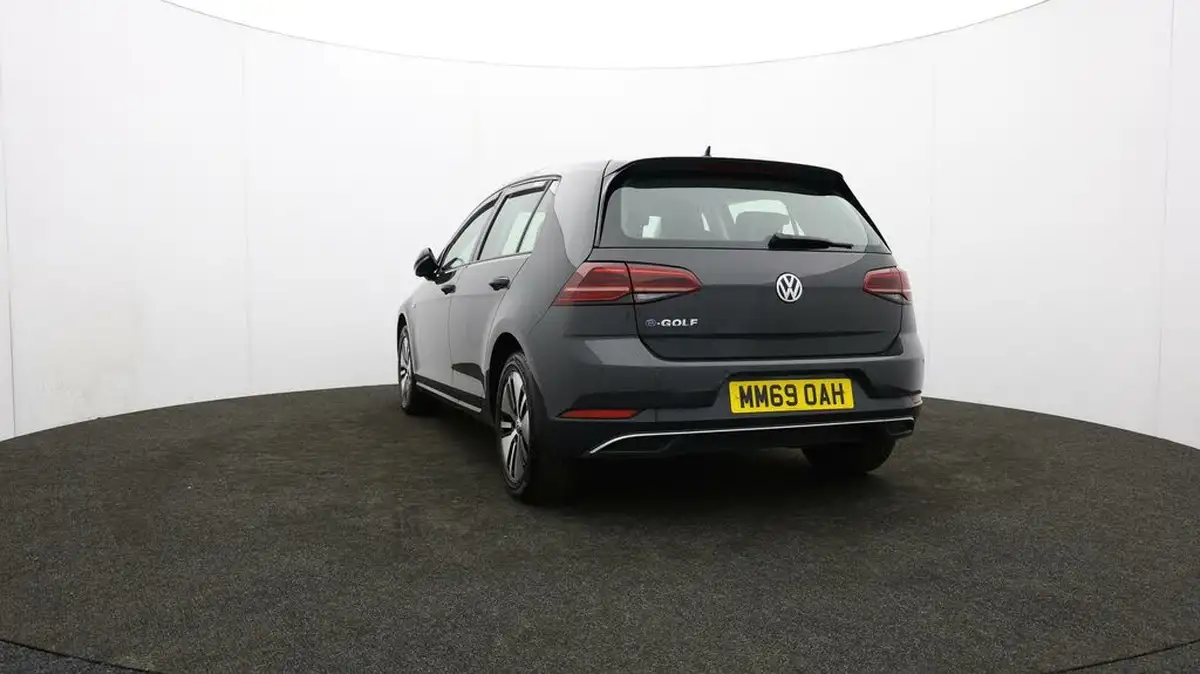 2020-volkswagen-golf-e-e-golf-big-29