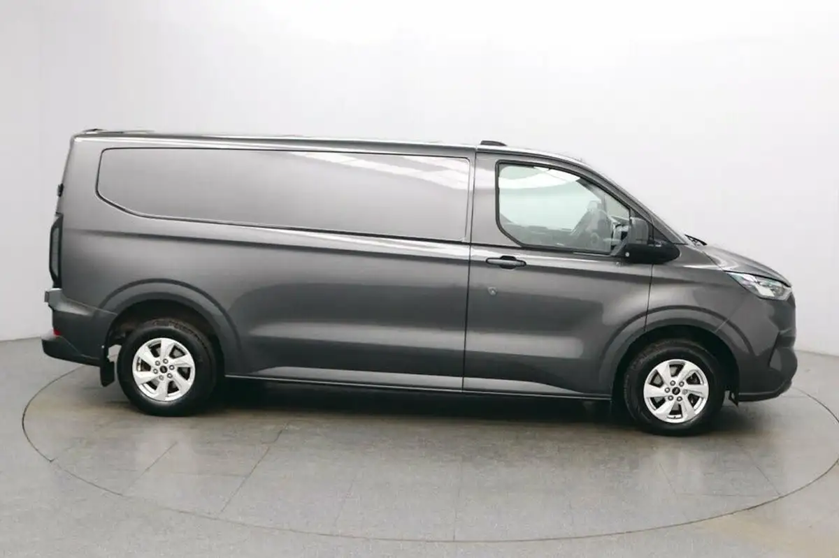 2023-ford-transit-custom-20tdci-320-l2h1-limited-136pseu6e-panel-van-1996cc-auto-big-8