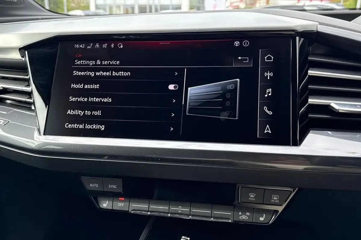 2023-audi-q4-e-tron-50e-black-edition-station-wagon-big-31
