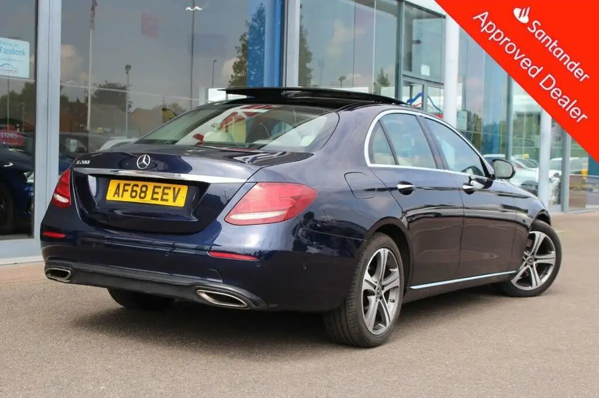 2018-mercedes-benz-e-class-20-e200-se-premiumss-saloon-4d-big-3