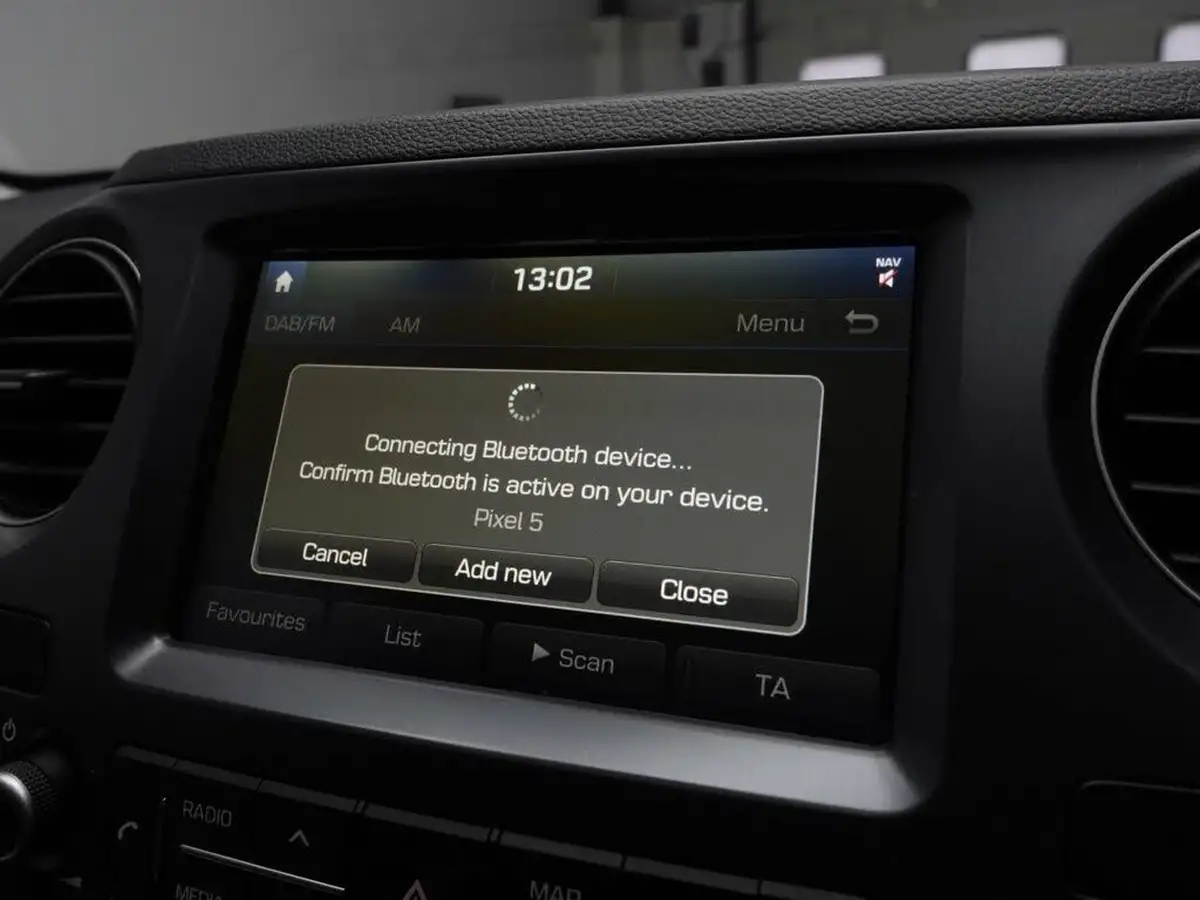 2019-hyundai-i10-10-play-big-20