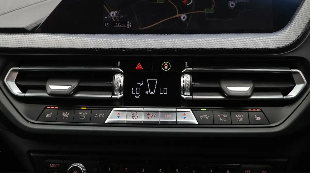 2020-bmw-1-series-big-12