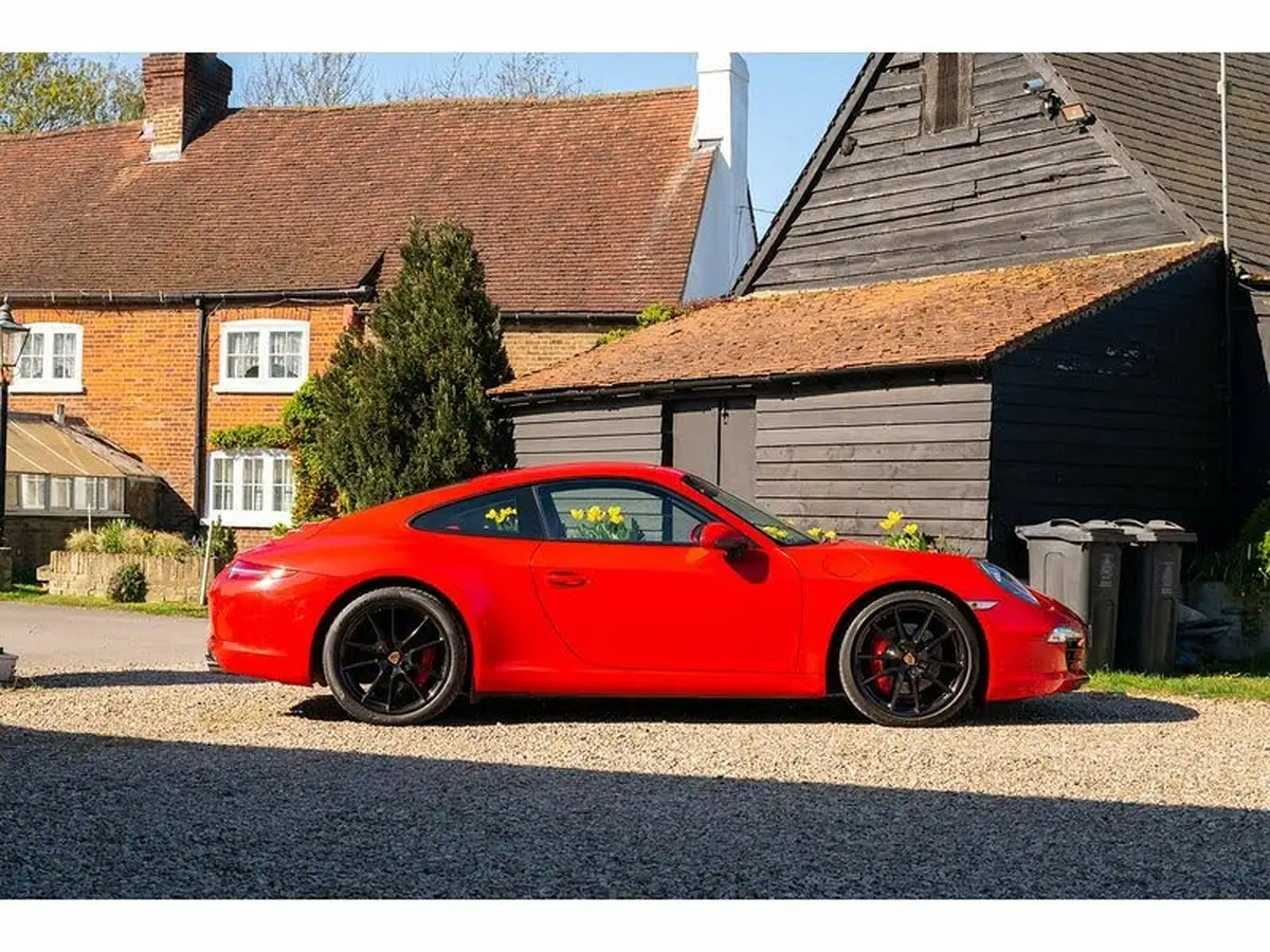 2012-porsche-911-38-carrera-s-400bhp-coupe-pdk-big-29