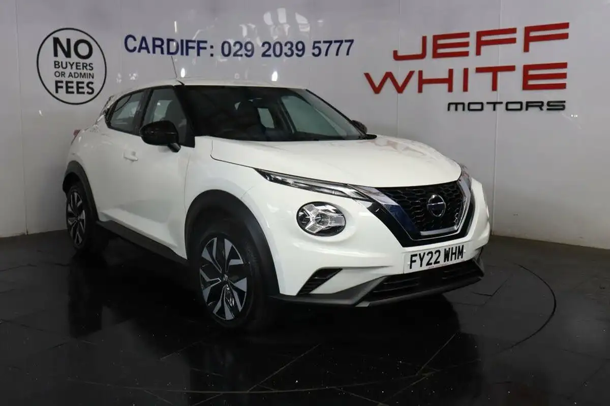 2022-nissan-juke-10-dig-t-acenta-big-0