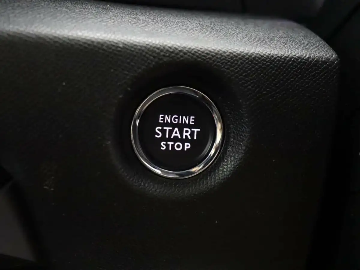 2022-citroen-c4-15bluehdi-shine-110ps-big-29
