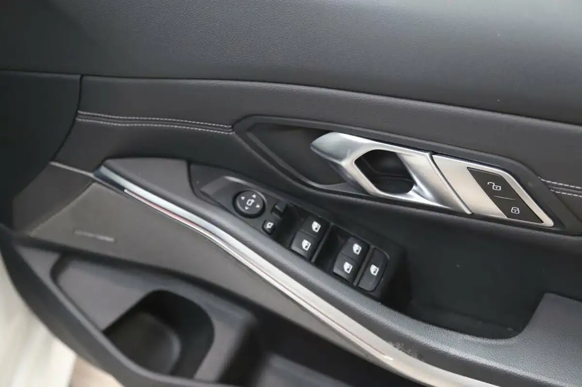 2019-bmw-3-series-30-m340i-xdrive-saloon-4d-big-62