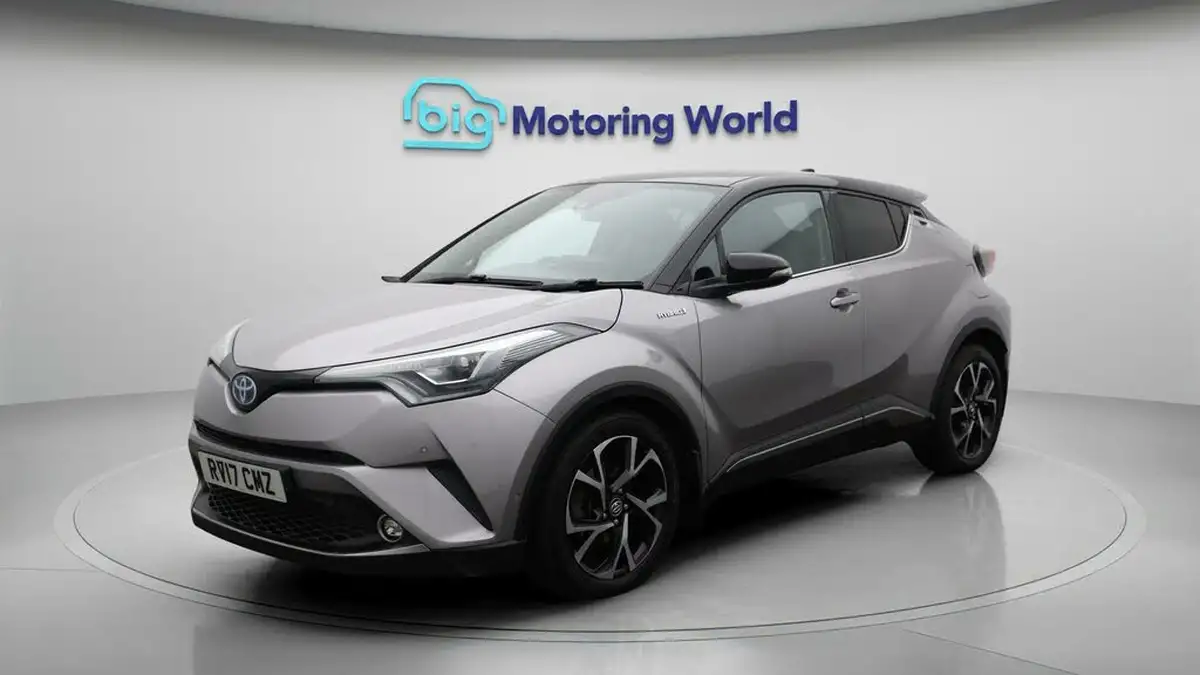 2017-toyota-c-hr-18-vvt-i-dynamic-big-3