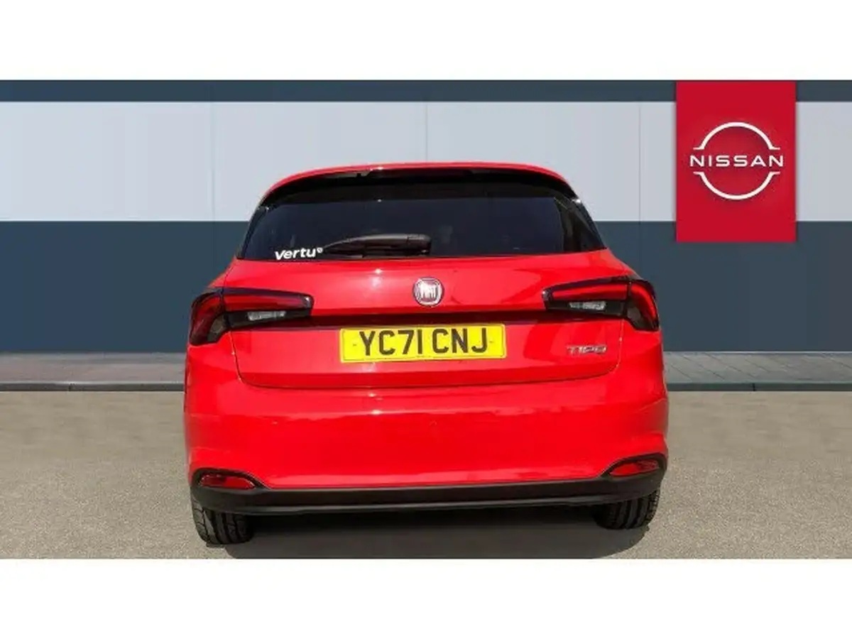 2021-fiat-tipo-10-life-hatchback-big-5