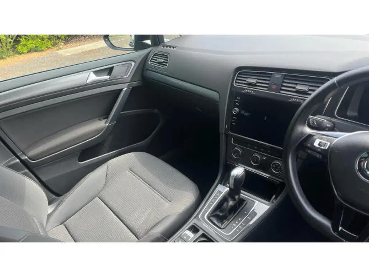 2019-volkswagen-golf-15-tsi-match-edition-150ps-hatchback-dsg-big-13