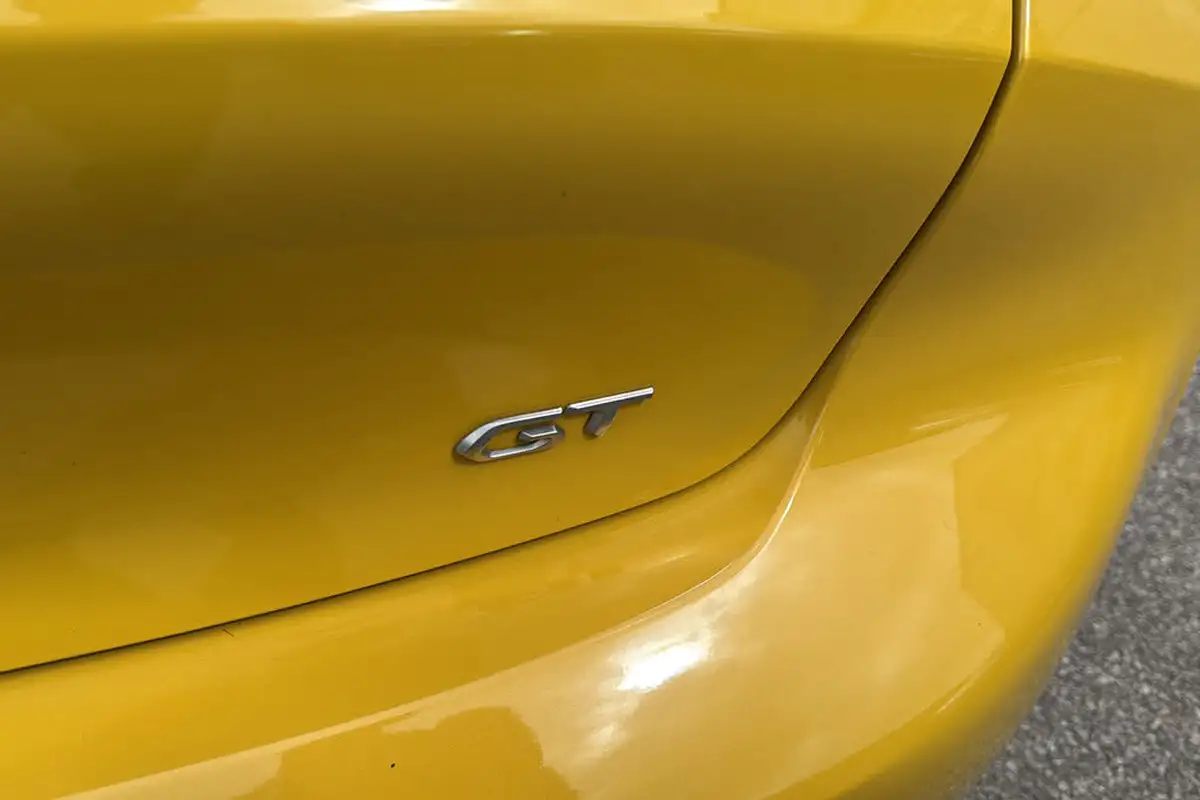 2022-peugeot-208-12-puretech-gt-premium-130bhp-eat8-big-27