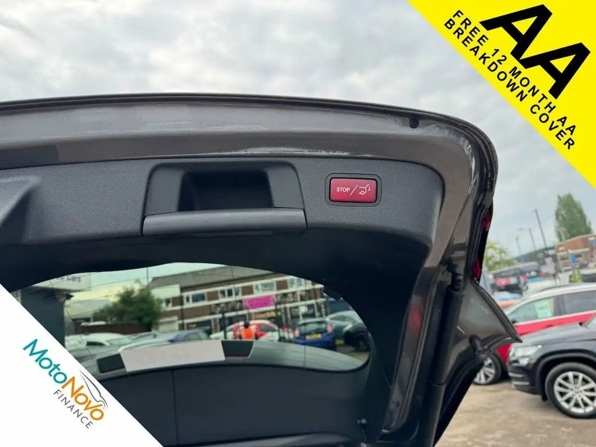 2019-mercedes-benz-gla-class-21d-gla-200d-se-executivess-big-19