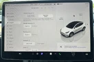 2022-tesla-model-y-e-long-range-small-43