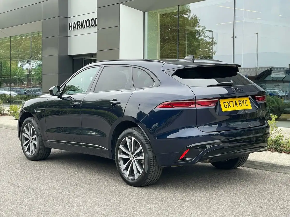 2024-jaguar-f-pace-20-d200-r-dynamic-se-black-90th-anniversary-edition-big-12