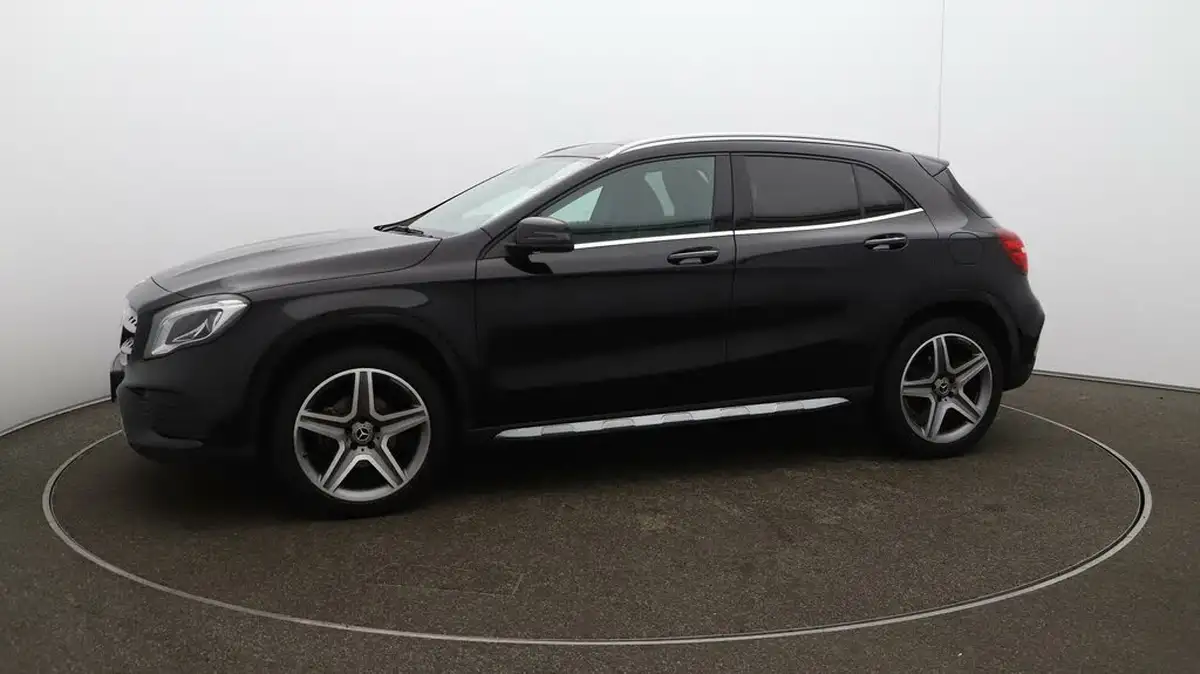 2020-mercedes-benz-gla-class-16-gla-200-amg-line-edition-plus-7g-dct-big-61