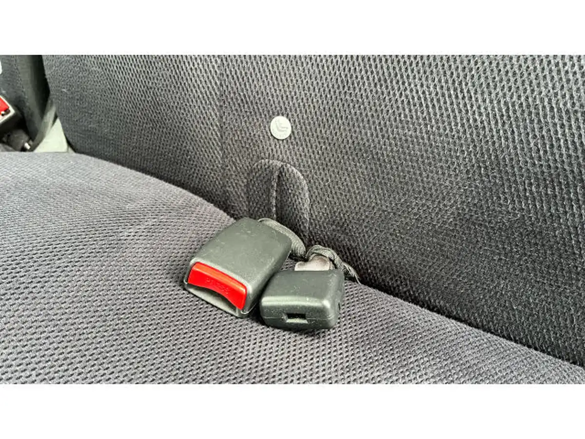 2013-honda-jazz-14-es-plus-cvt-big-29