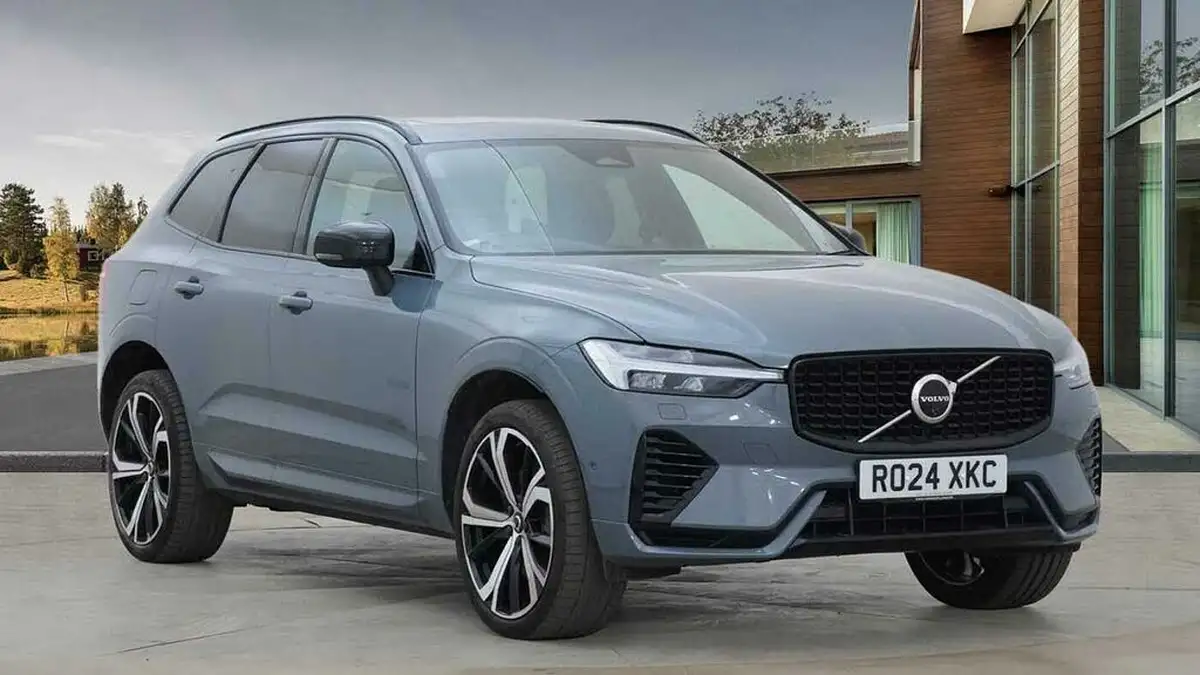 2024-volvo-xc60-20-t8-ultimate-dark-big-0