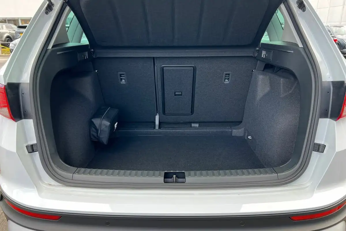 2025-seat-ateca-15-ecotsi-xperience-dsg-big-12