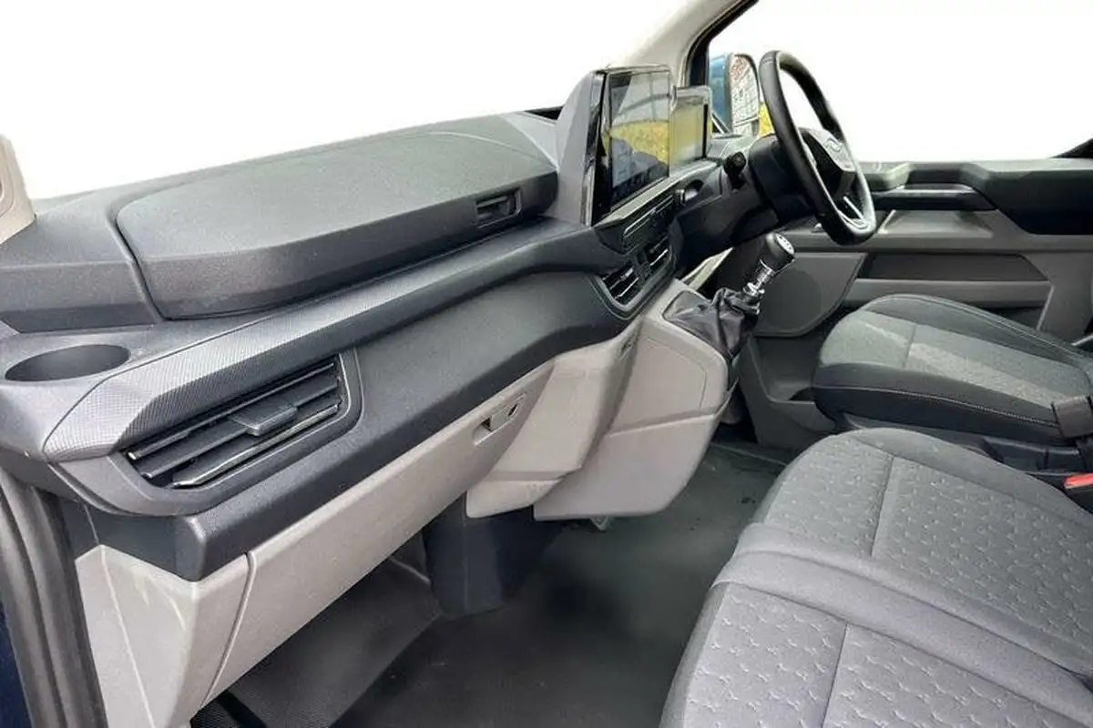 2023-ford-transit-custom-20tdci-300-l1h1-limited-136pseu6e-panel-van-1996cc-big-2