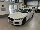 2016-jaguar-xe-20d-r-sport-180ps-auto-small-19