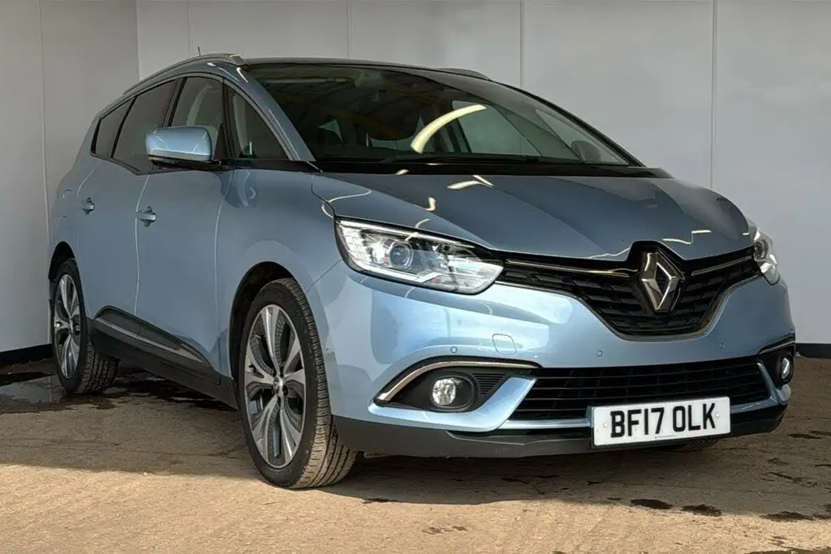 2017-renault-scenic-15dci-dynamique-nav-edc-auto-big-0