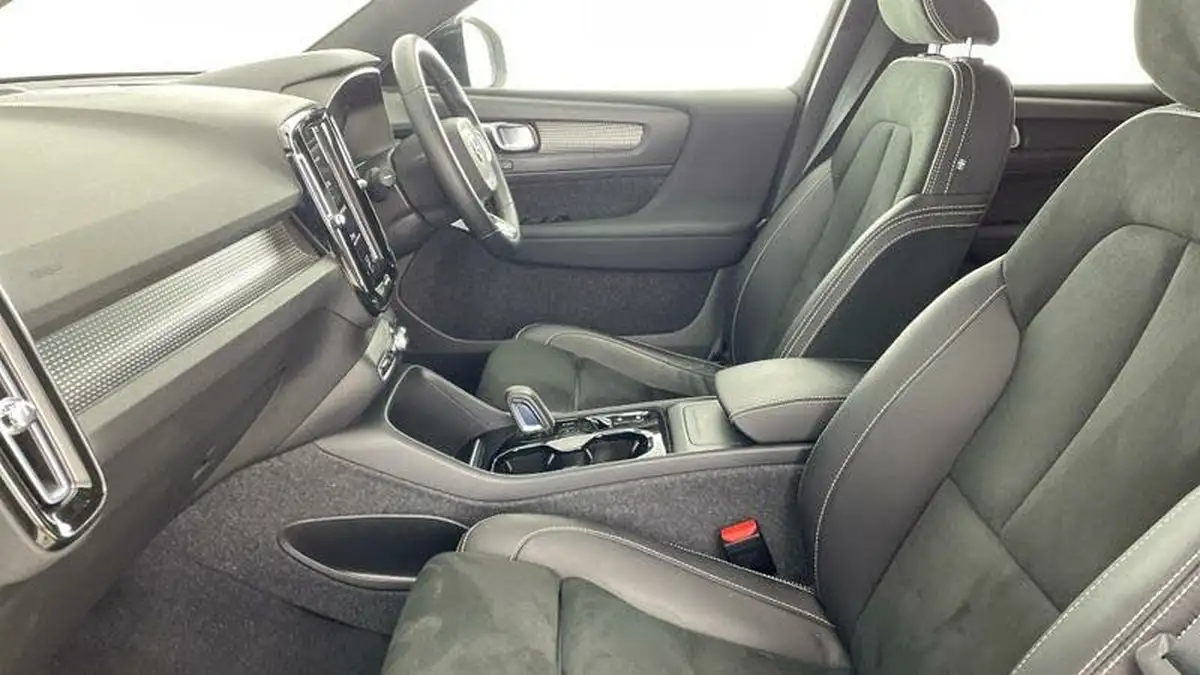 2021-volvo-xc40-20-b4-r-design-pro-194bhp-awd-auto-big-37