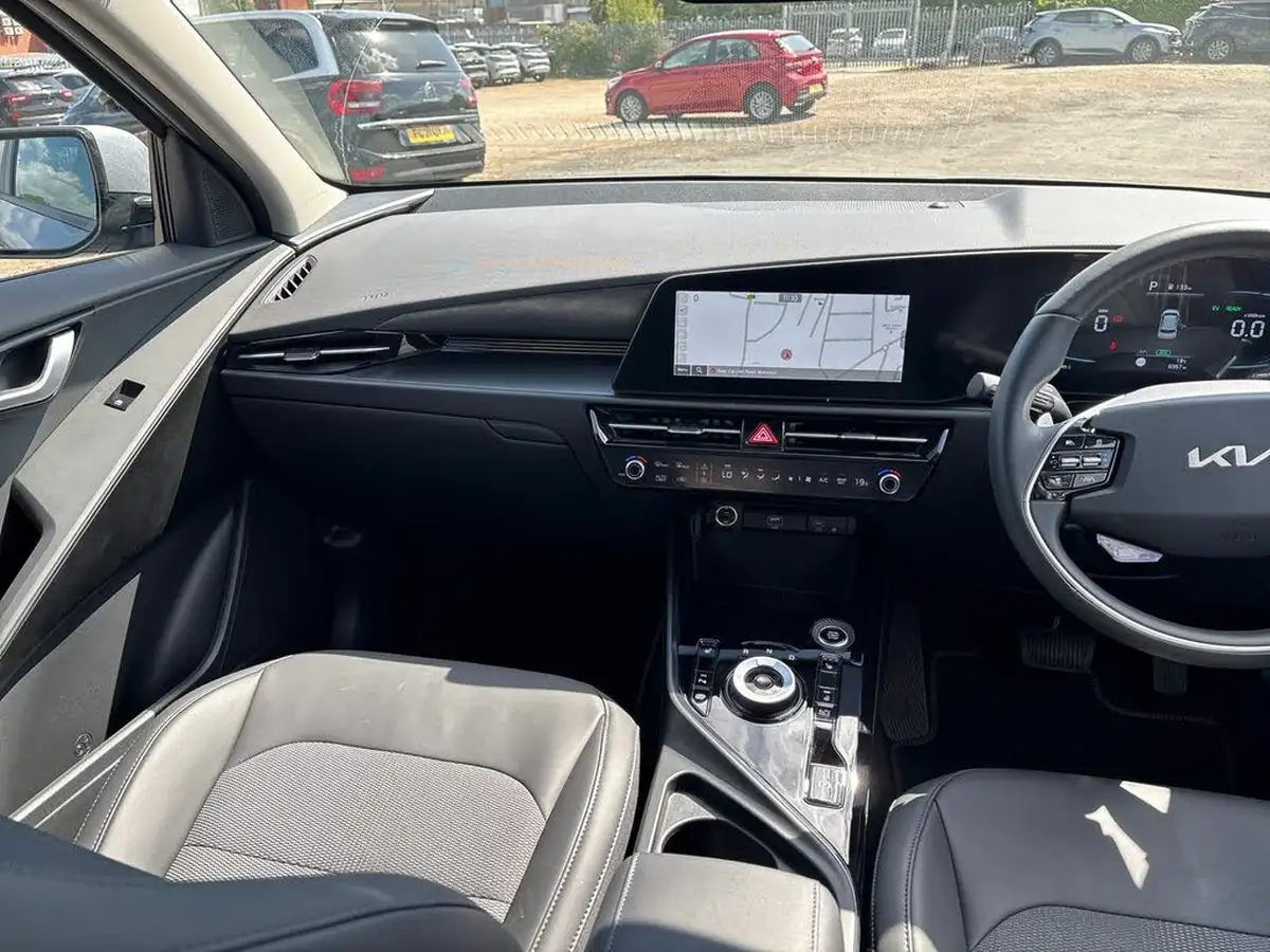 2024-kia-niro-16-gdi-127bhp-hev-132kwh-big-19