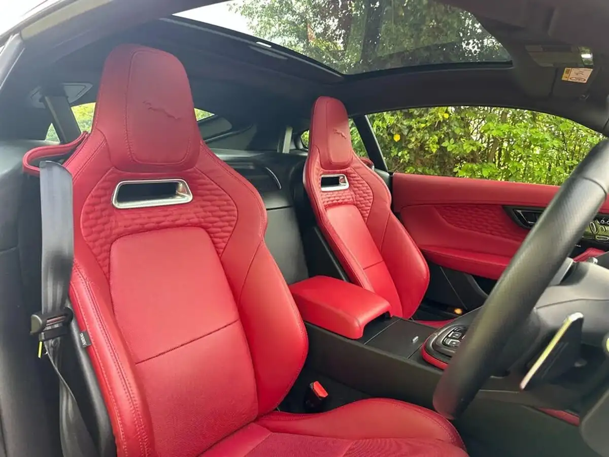 2019-jaguar-f-type-50-v8-sc-r-550ps-awd-ss-coupe-big-9
