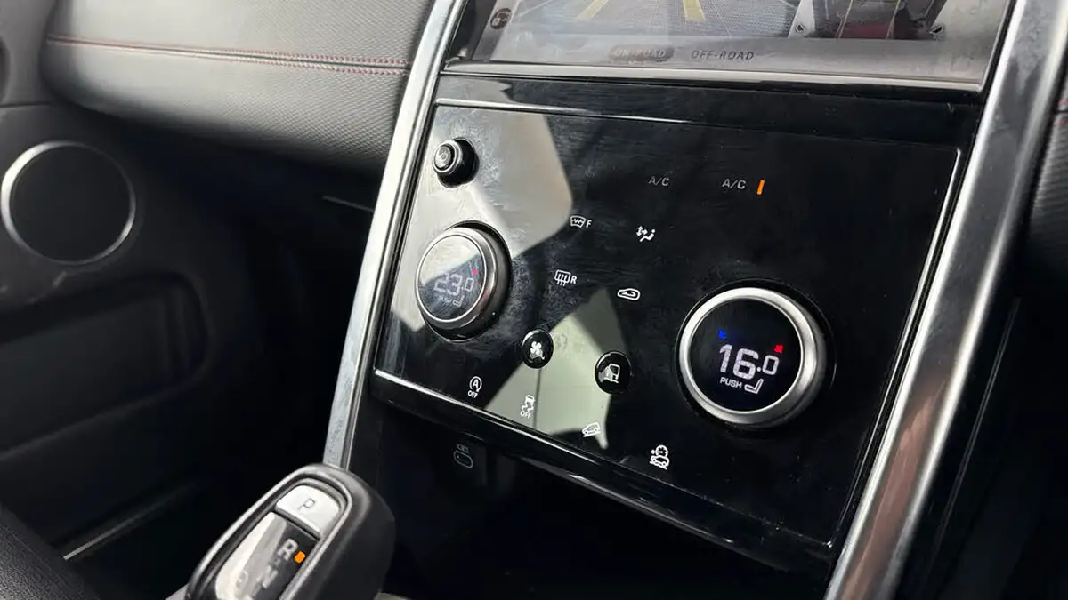 2021-land-rover-discovery-sport-20-p200-r-dynamic-s-plus-big-24
