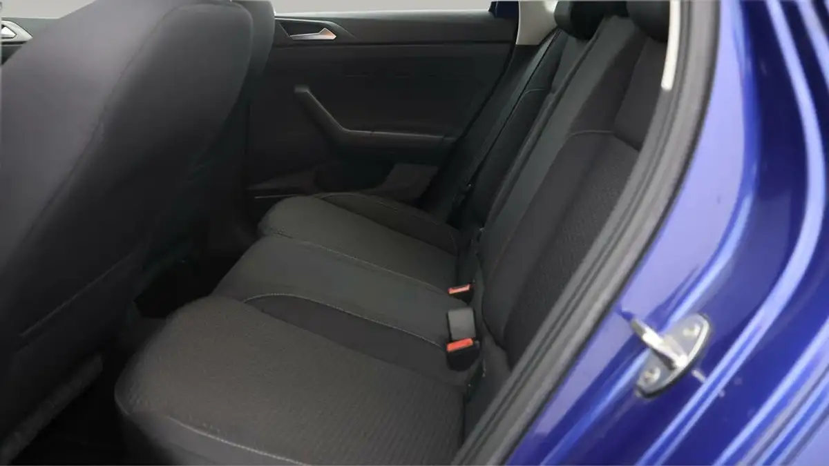 2019-volkswagen-polo-10-se-80ps-evo-big-15