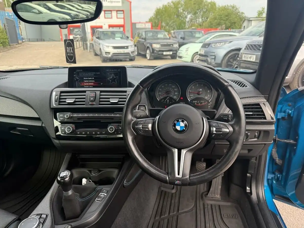 2016-bmw-2-series-30-m2-big-18
